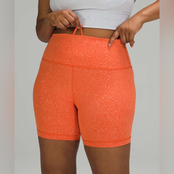 EUC Lululemon Athletica Wunder Train High-Rise Shorts 6” - Crunch Warm Coral - Picture 1 of 12
